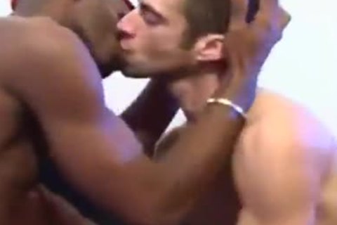 Thug gett\'n off on a chav