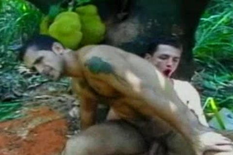 Gentleguyss-homosexual - TailGaitors - scene 1