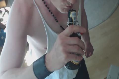 So Fckin slutty today, Makes Me Feel Sweaty, lascivious Nd Thirsty, Ever Mixdup Bear&urinate? Thats What I Did while Hvin Some Cockndbodyfun. Wld Y Li