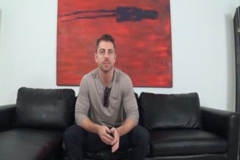 Straight boy On The Casting bed Sucks Some wang