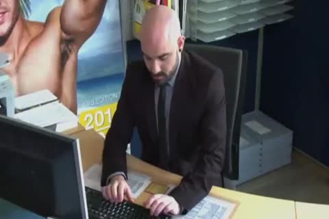 Adam Darcre And Matteo Valentine bang raw