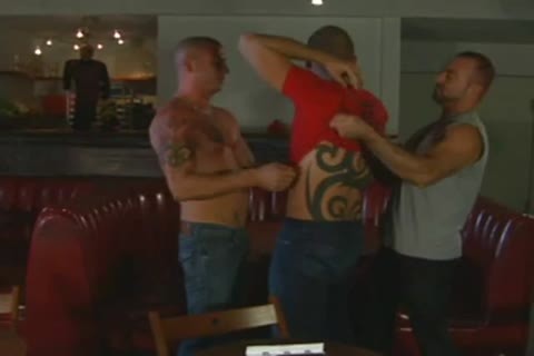 pumped up Tatted Daddies trio poke - BareSexyBoys.com