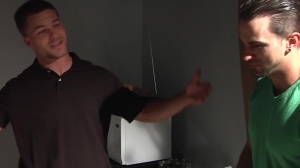 Str8togay.com: Hunk has a thing for hard slamming