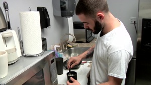 DrillMyHole - Twink boy finds irresistible blowjobs