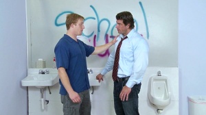 No Smoking In The men's Room