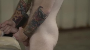 Bromo - Hunk loves big dick daddy