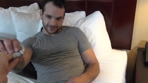 Str8Chaser.com: Muscled pounded by big dick guy