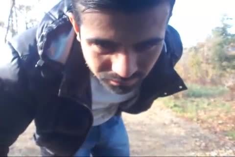 Exhibition A worthy lad With A humongous penis