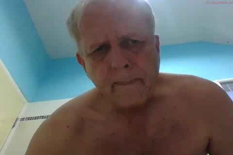 large Dicked daddy wanking 021