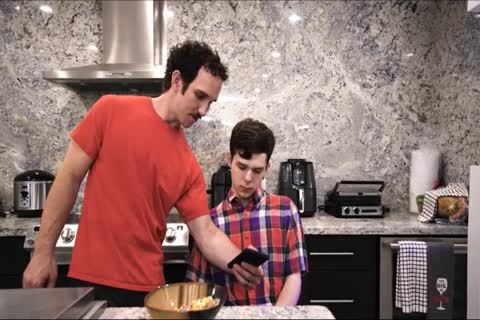 Young gay bareback blowjob cum video HD