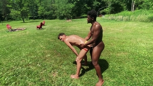 DrillMyHole.com: American doggy outdoors