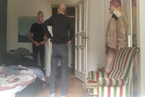 pussy IS ALWAYS HUNGRY FOR unprotected penis