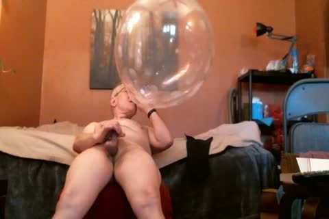 Five Balloons Busted - three-21 - Balloonbanger