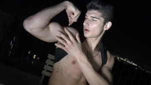 EastBoys.com: Muscled latino gay goes in for ramming hard