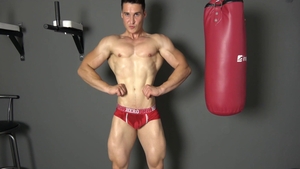 EastBoys.com - Sex scene amongst muscled amateur