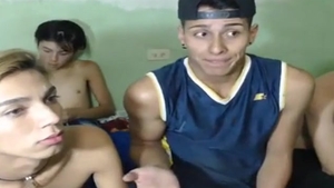 group Of lovely men On cam Chill Round