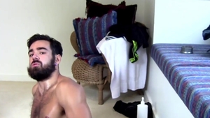 AmateursDoIt: Solo australian amateur Batt sex toys