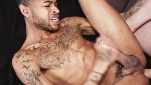 GayHub24.com - The majority illustrious German biggest 10-Pounder