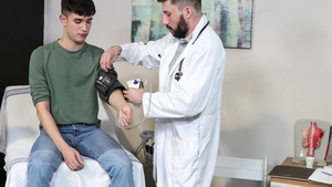 DoctorTapes: Barebacking for Research with Dr. Scott