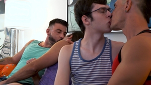 Twink Trade: Familial F**k Fest: A Shocking Story