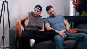 Jerk Buddies: Straight Buddies Get Wild