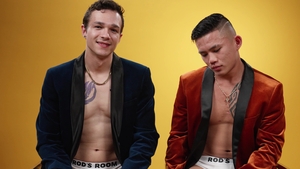 Rod's Room: Tatted and Tempting - Latino Edition