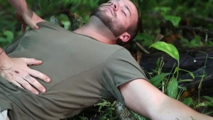 Men: Island Twinks Enjoy Deep Dickings