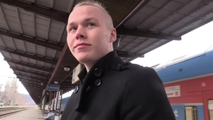 Czech Hunter: From Outdoor Sex to Giving Me a Hand
