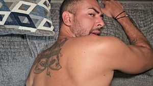 AmateurGayPOV: Morning Workouts and My Wood