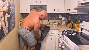 AmateurGayPOV: A Master at Cleaning Up Your Messes