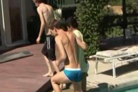 3 fellows poolside blow and grouphammer undressedback